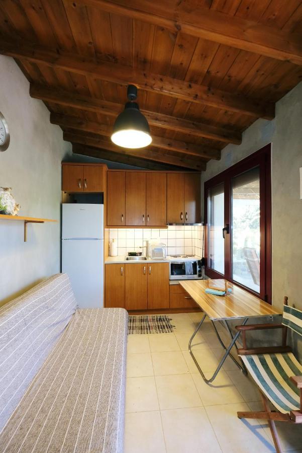 Вилла Limnos Stone House Kalliopi Экстерьер фото